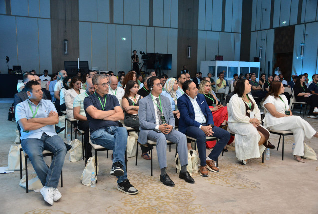 Rencontre d’information avec les MRE participant aux festivités commémoratives du 26ème anniversaire de la Fête du Trône